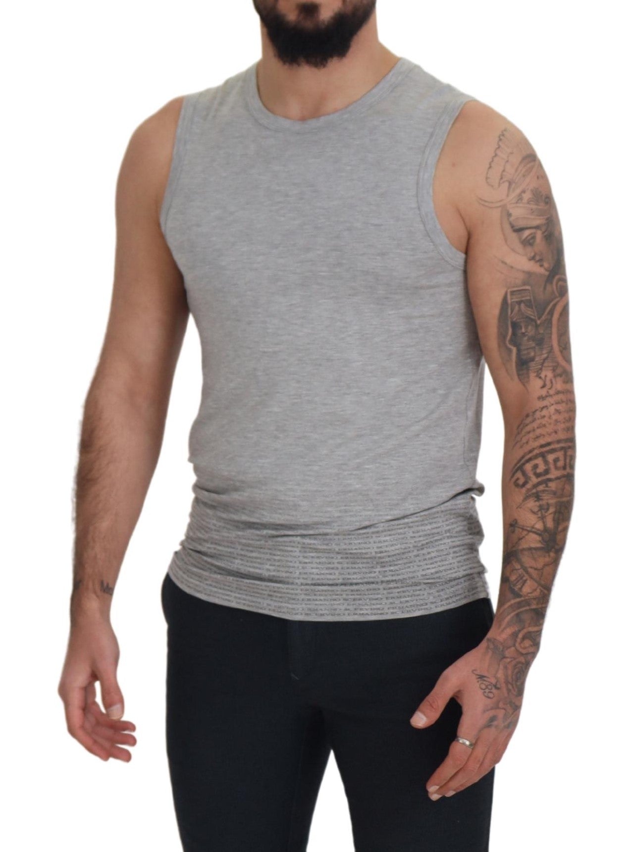 Chic grey sleeveless T-shirt with round neck