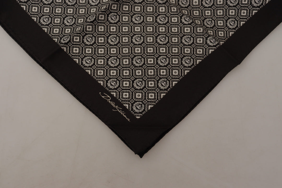 Elegant men's scarf made of black silk