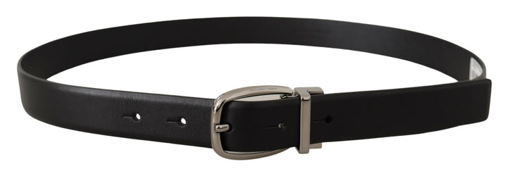 Schwarzes Leder Silber Metall Chrom Logo Schnalle Gürtel