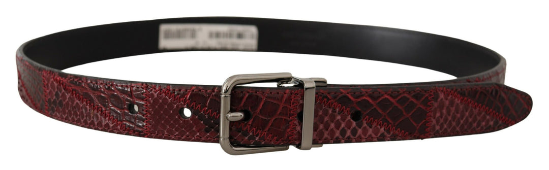 Elegant red belt made of exotic leather