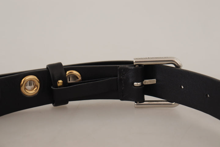 Chic black leather belt with engraved buckle