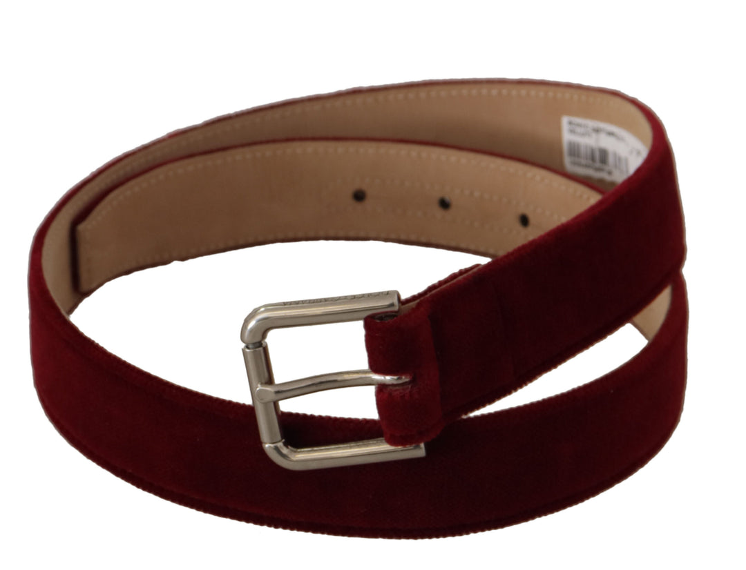 Elegant velvet belt with logo engraving