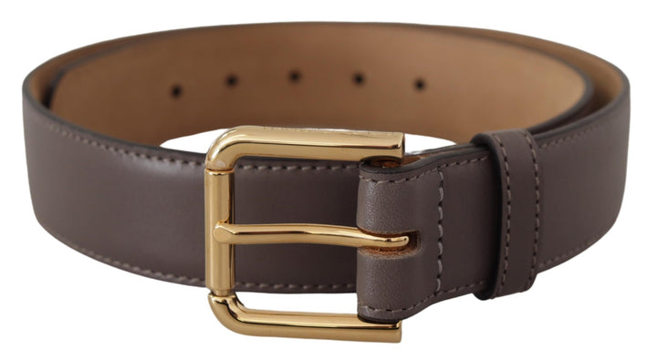 Elegant leather belt with engraved buckle