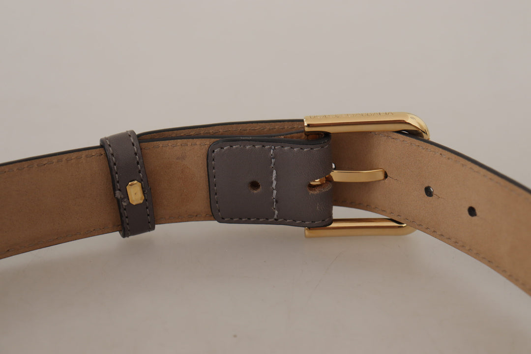 Elegant leather belt with engraved buckle