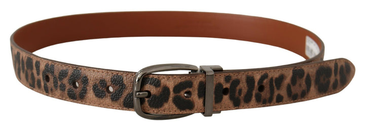 Brauner Gürtel mit Leopardenprägung und Lederschnalle