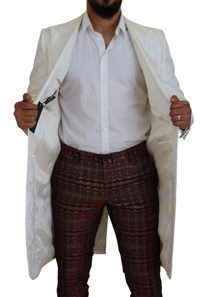 Elegant trench coat made of white floral brocade