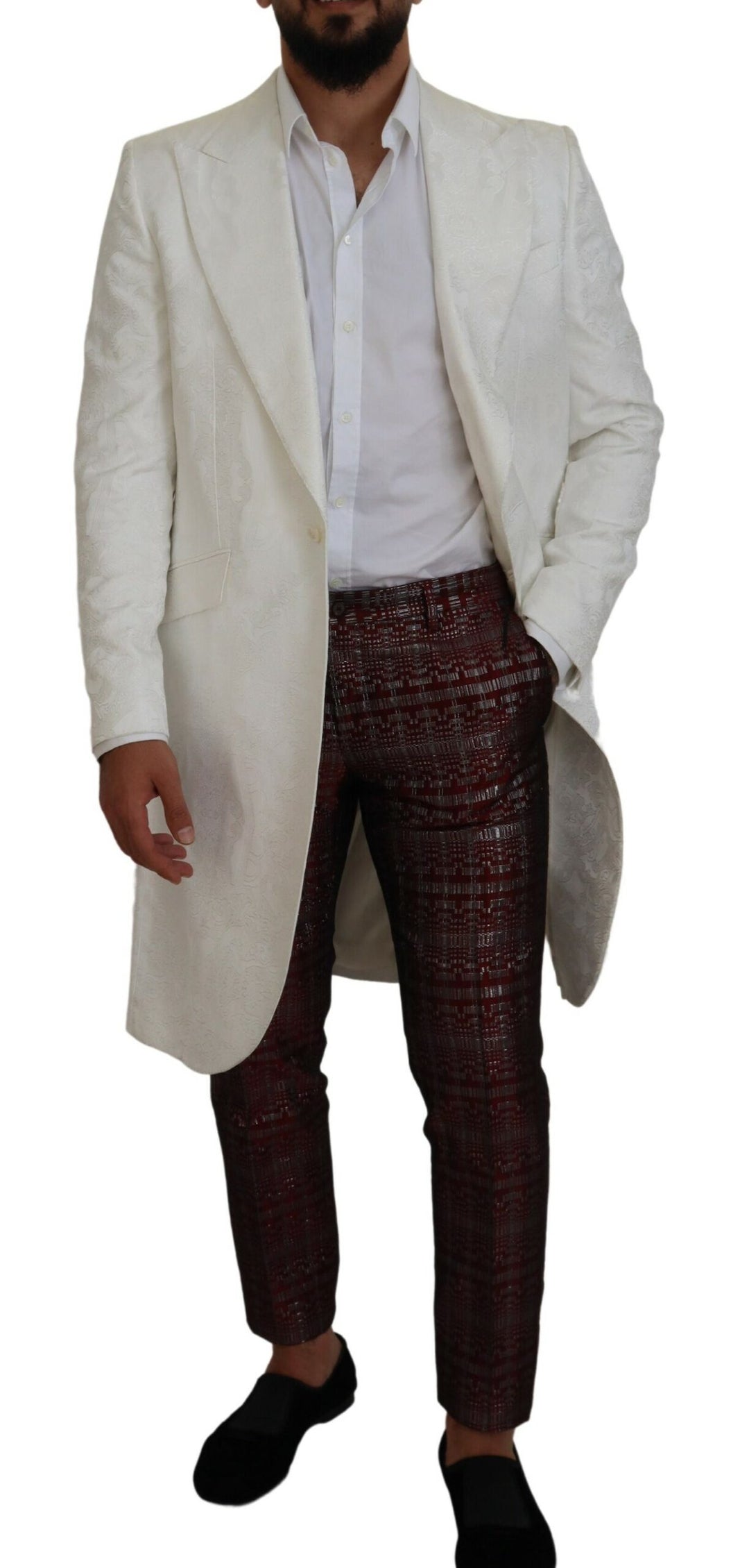 Elegant trench coat made of white floral brocade