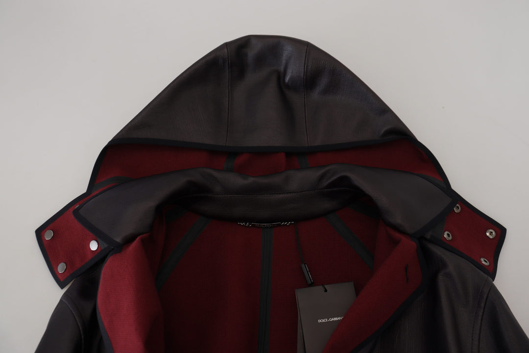 Eleganter Parka-Mantel mit Kapuze in Schwarz und Bordeaux