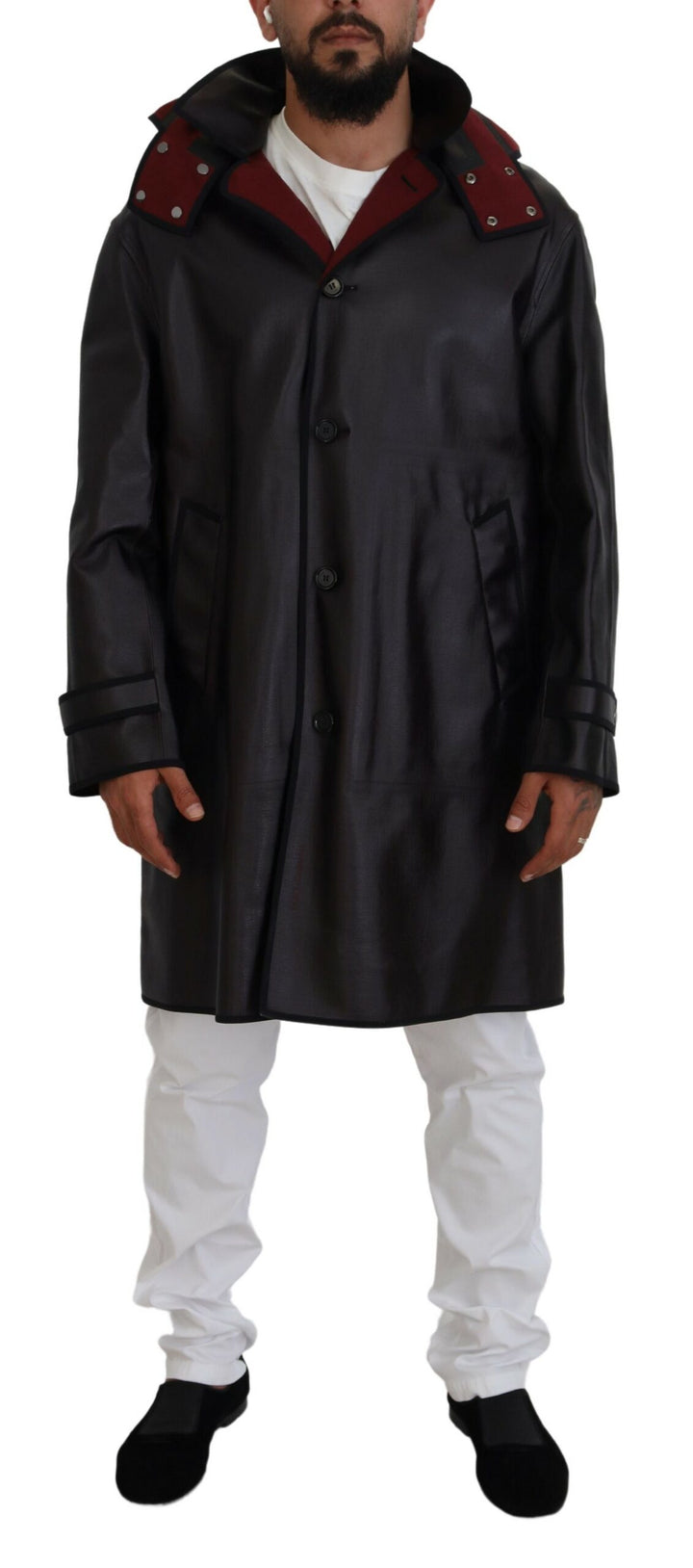 Eleganter Parka-Mantel mit Kapuze in Schwarz und Bordeaux