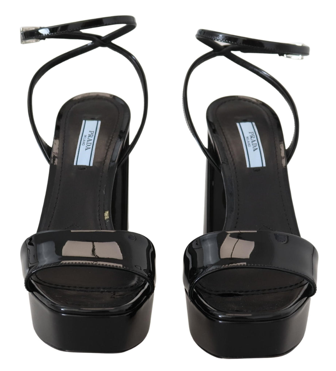 Increase your elegance with shiny black heels