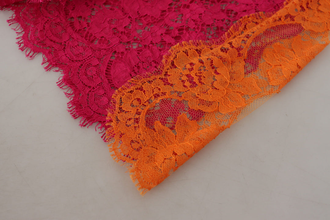Elegant high-waisted lace shorts in two shades