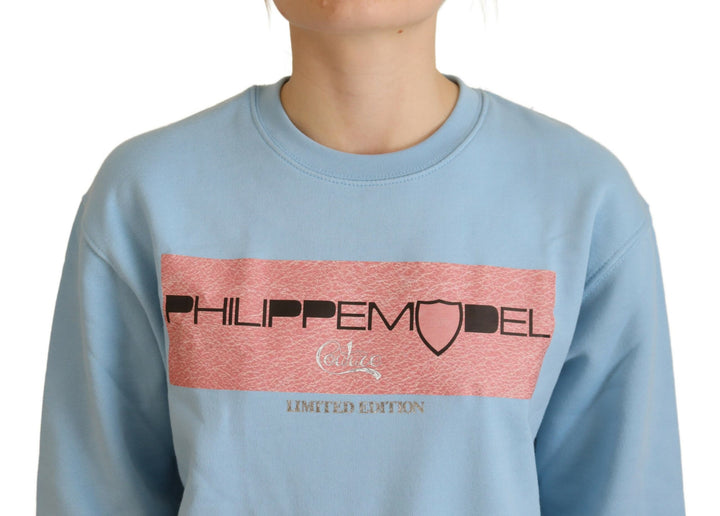 Elegant light blue long-sleeved sweater