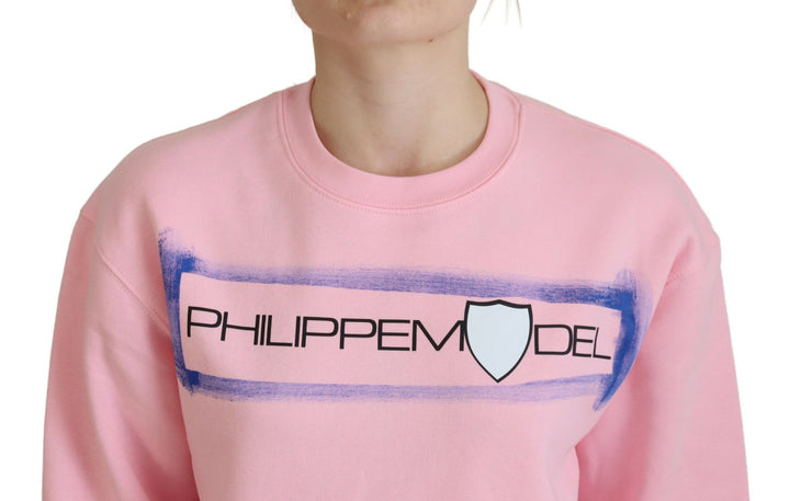 Elegant pink long-sleeved sweater