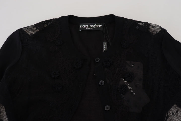 Elegant black cardigan with floral pattern and lace