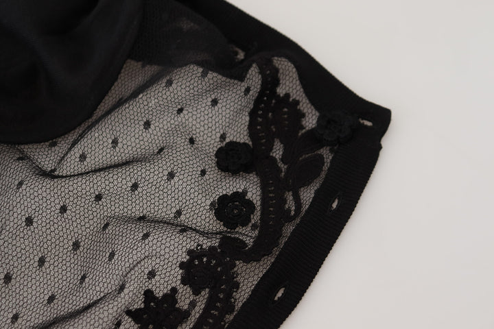 Elegant black cardigan with floral pattern and lace