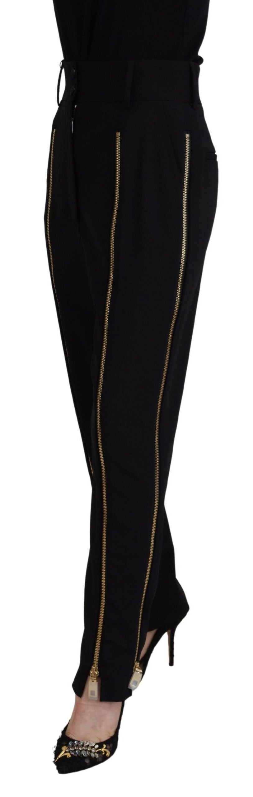 Elegant tapered wool trousers with high waist