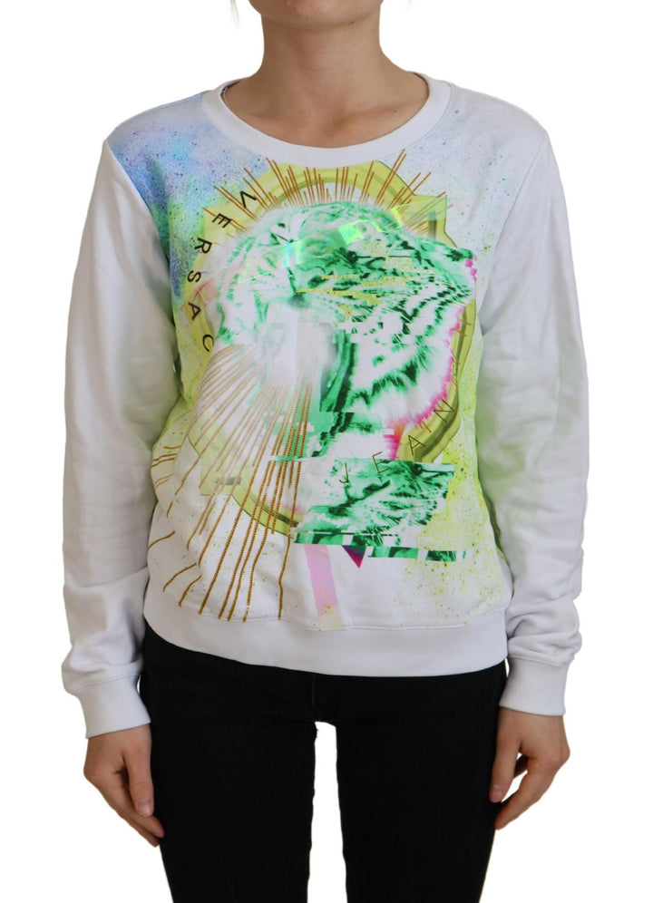 Elegant white graphic crew neck sweater