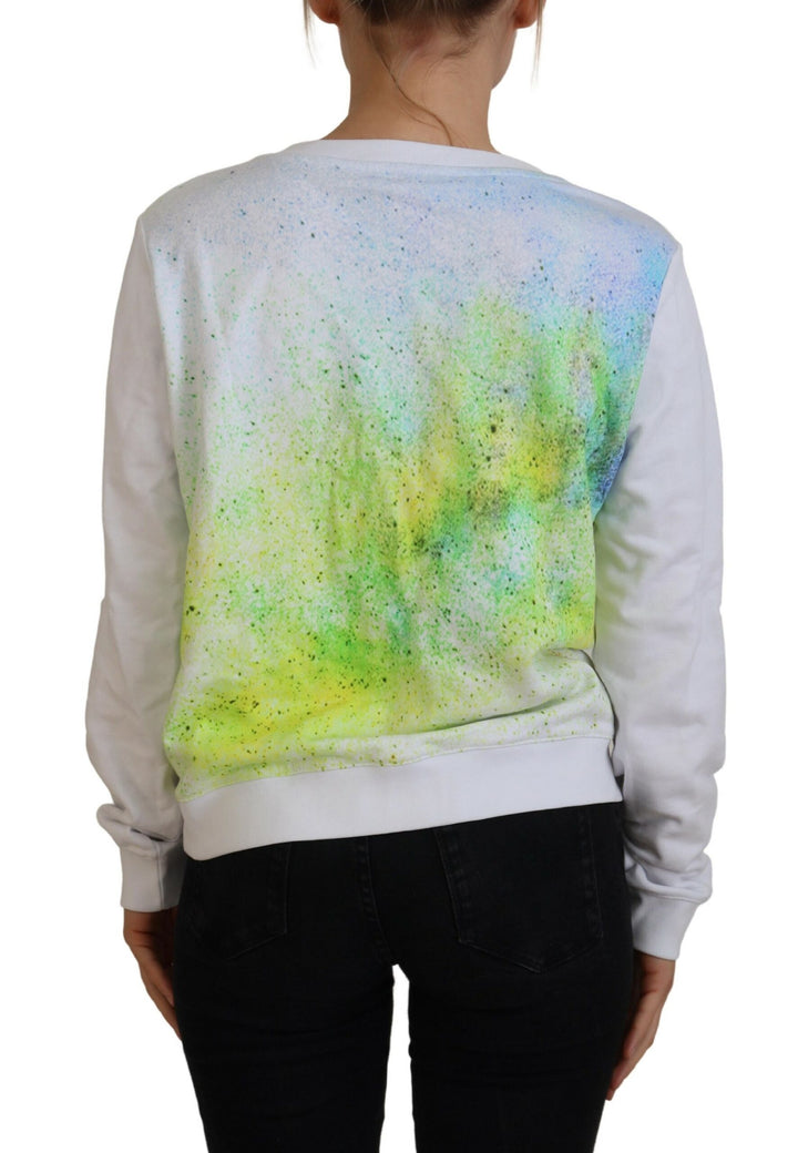 Elegant white graphic crew neck sweater