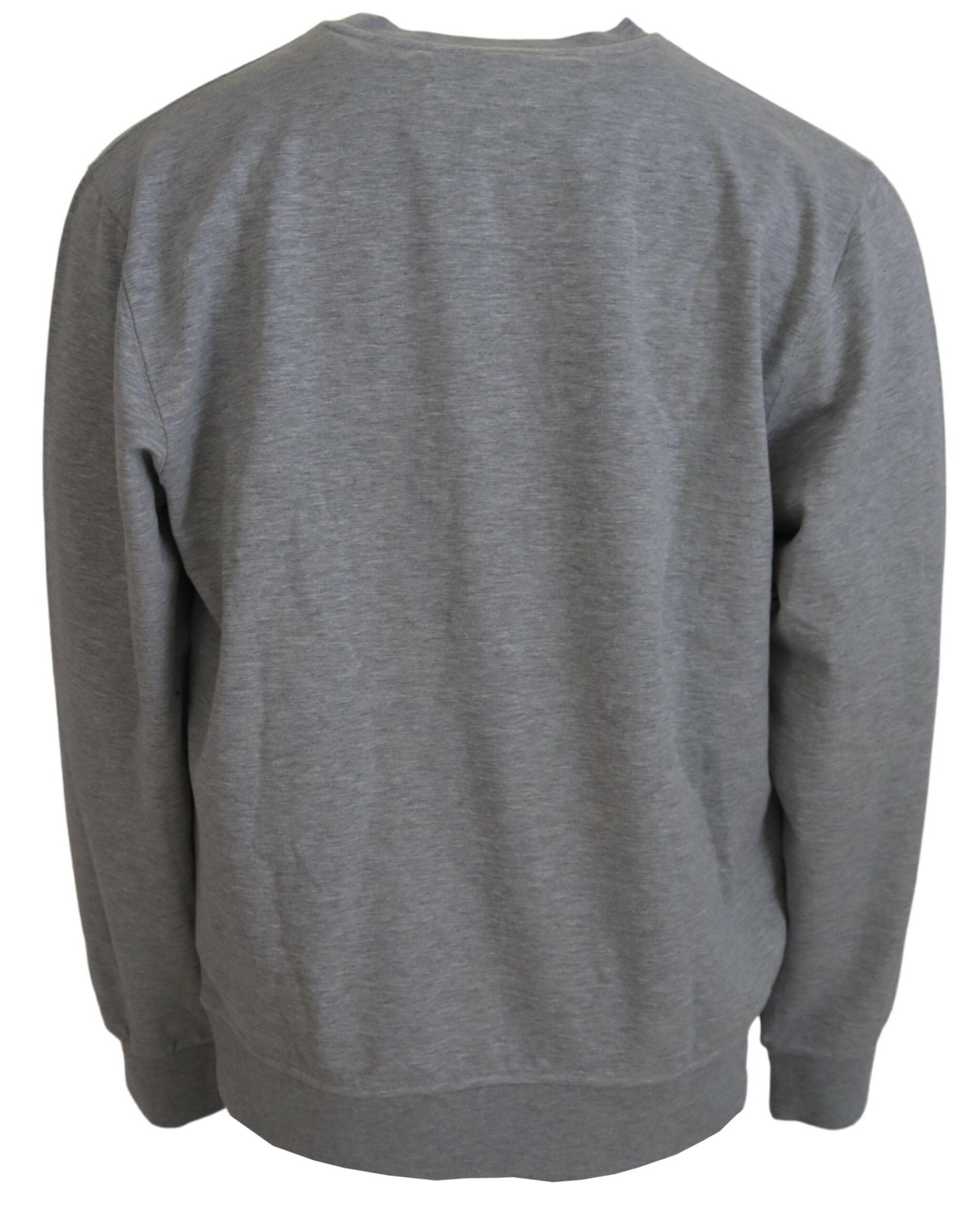 Elegant grey sweater