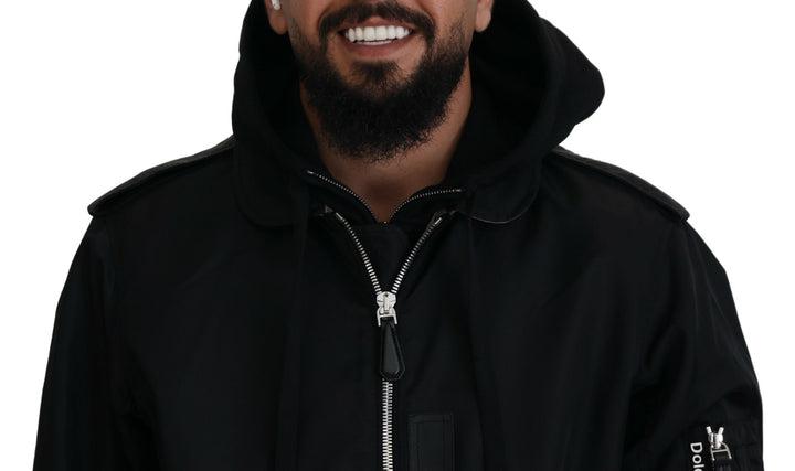 Schwarzes Nylon mit Kapuze und durchgehendem Reißverschluss Männer Mantel Jacke