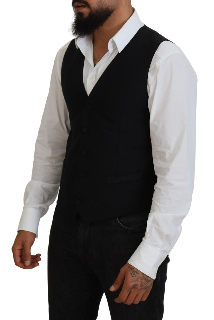 Elegant black vest for formal occasions
