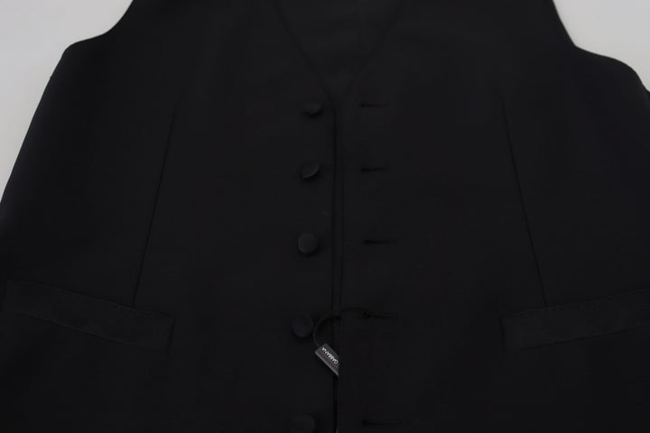 Elegant black vest for formal occasions