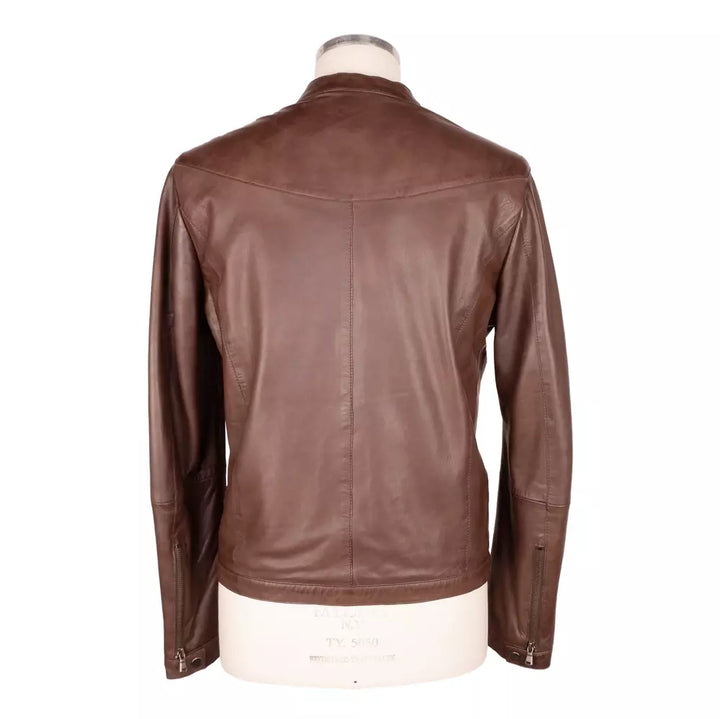 Elegante braune Lederjacke mit Schnappkragen