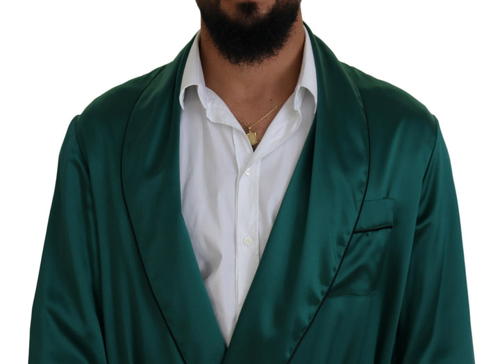 Elegant silk coat in rich green