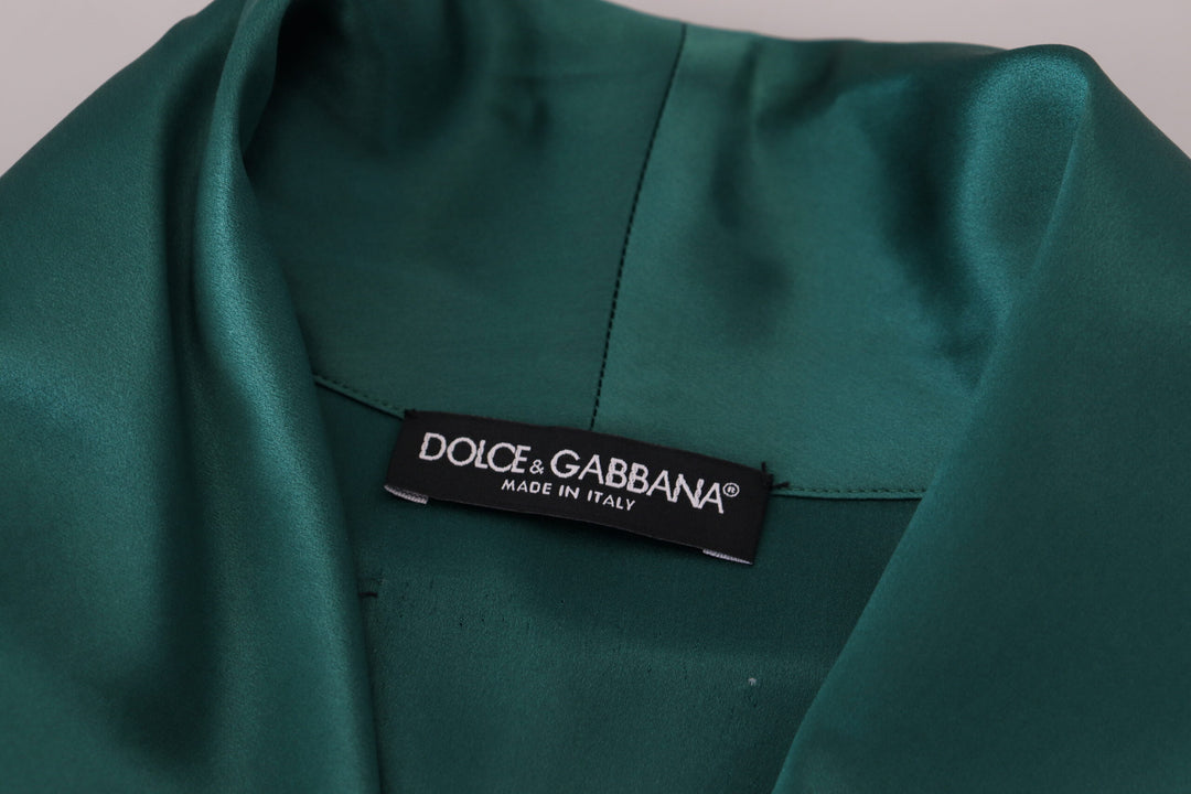 Elegant silk coat in rich green