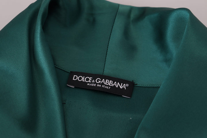 Elegant silk coat in rich green