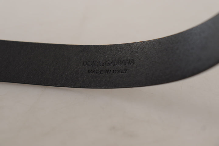 Elegant classic black leather belt