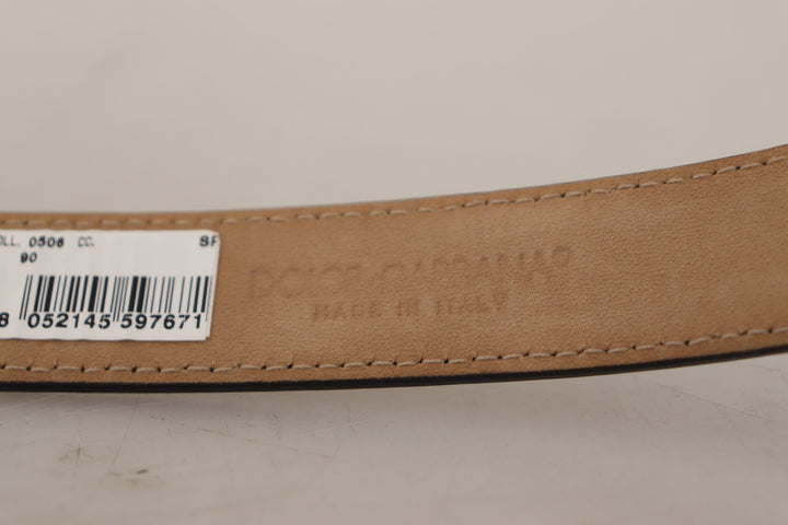Smooth black leather belt with metal buckle