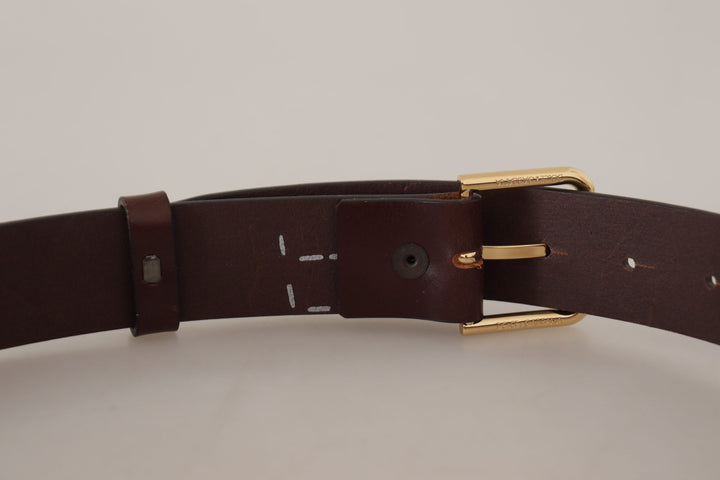 Elegant dark brown leather belt