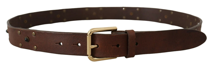 Elegant leather belt with metal buckle