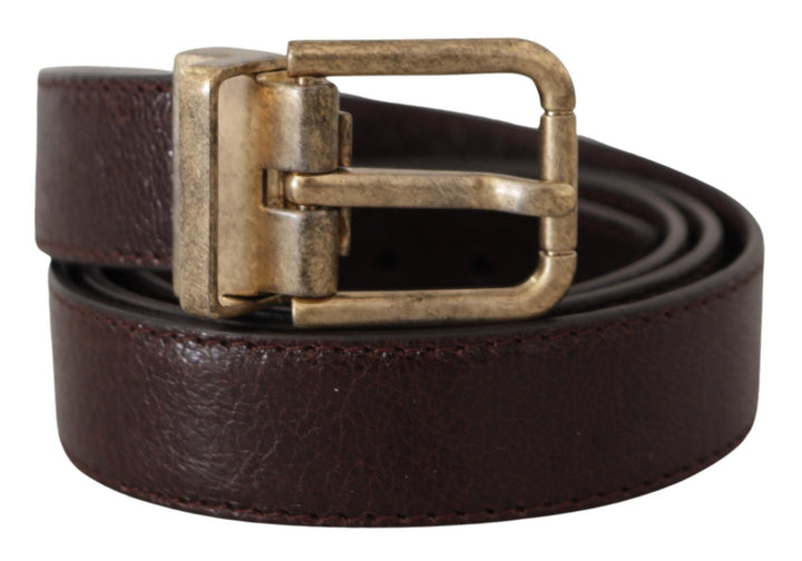Elegant leather belt with engraved buckle