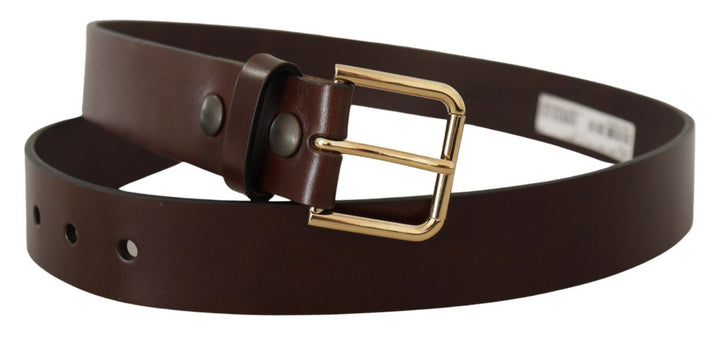 Elegant black leather belt with metal buckle