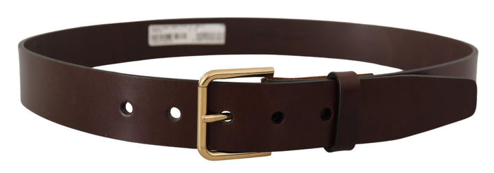 Elegant black leather belt with metal buckle