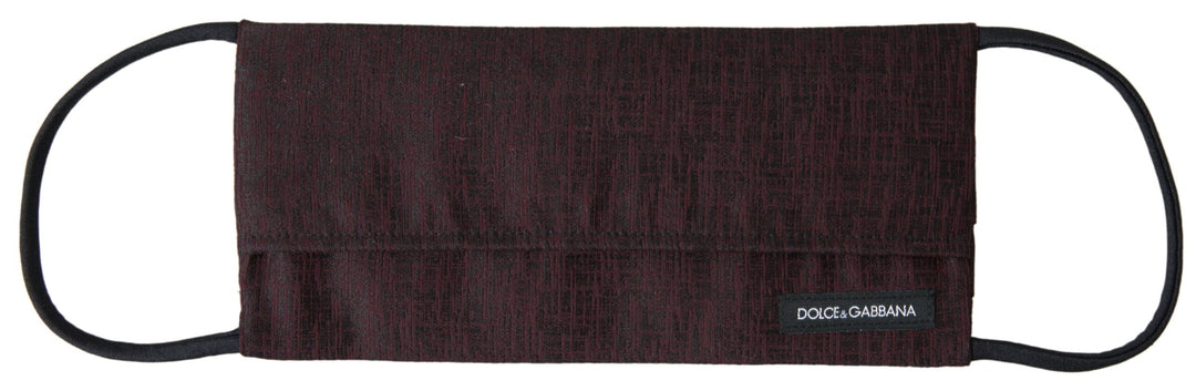 Elegant maroon face mask with logo detail