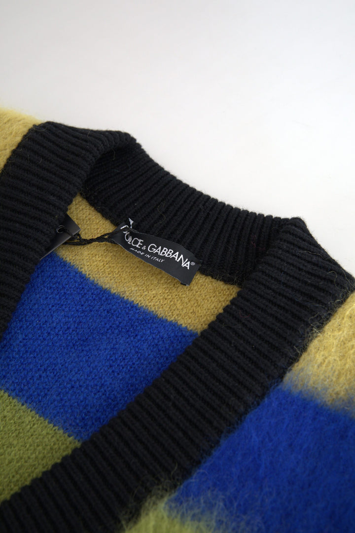 Mehrfarbig gestreifter Pullover mit V-Ausschnitt