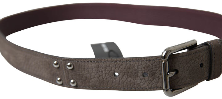 Elegant brown leather belt with metal buckle