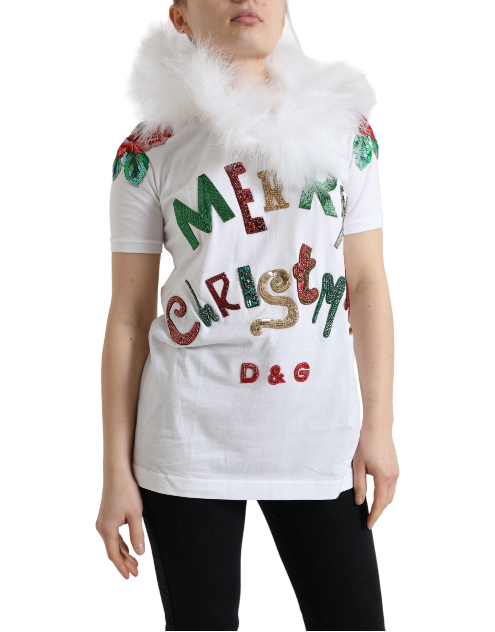 Elegant cotton T-shirt with sequin decoration