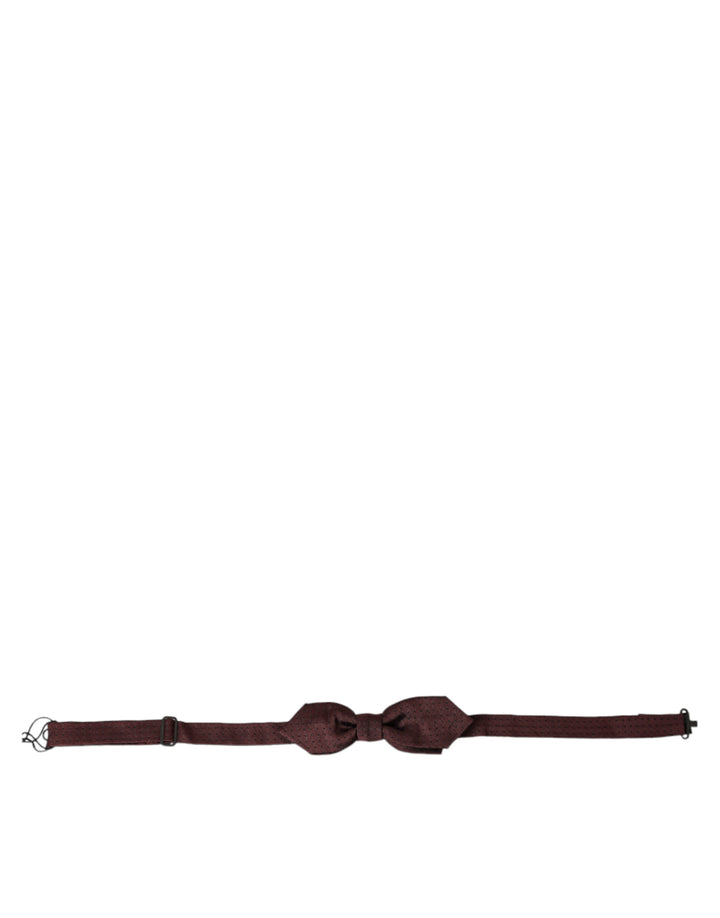 Elegant silk bow tie in Bordeaux