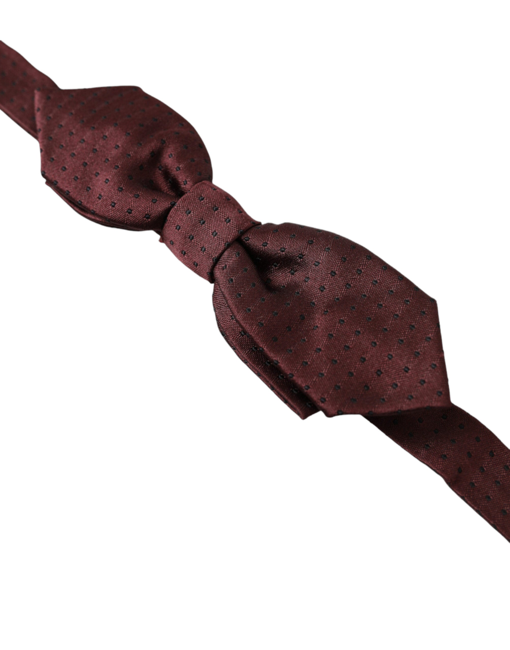 Elegant silk bow tie in Bordeaux