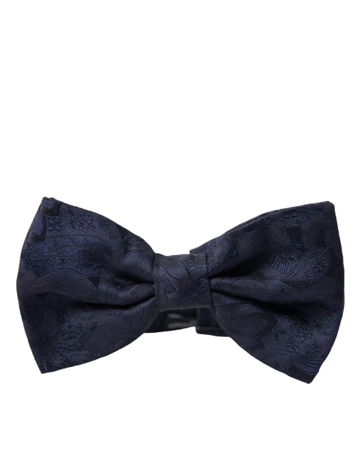 Elegant silk bow tie blue