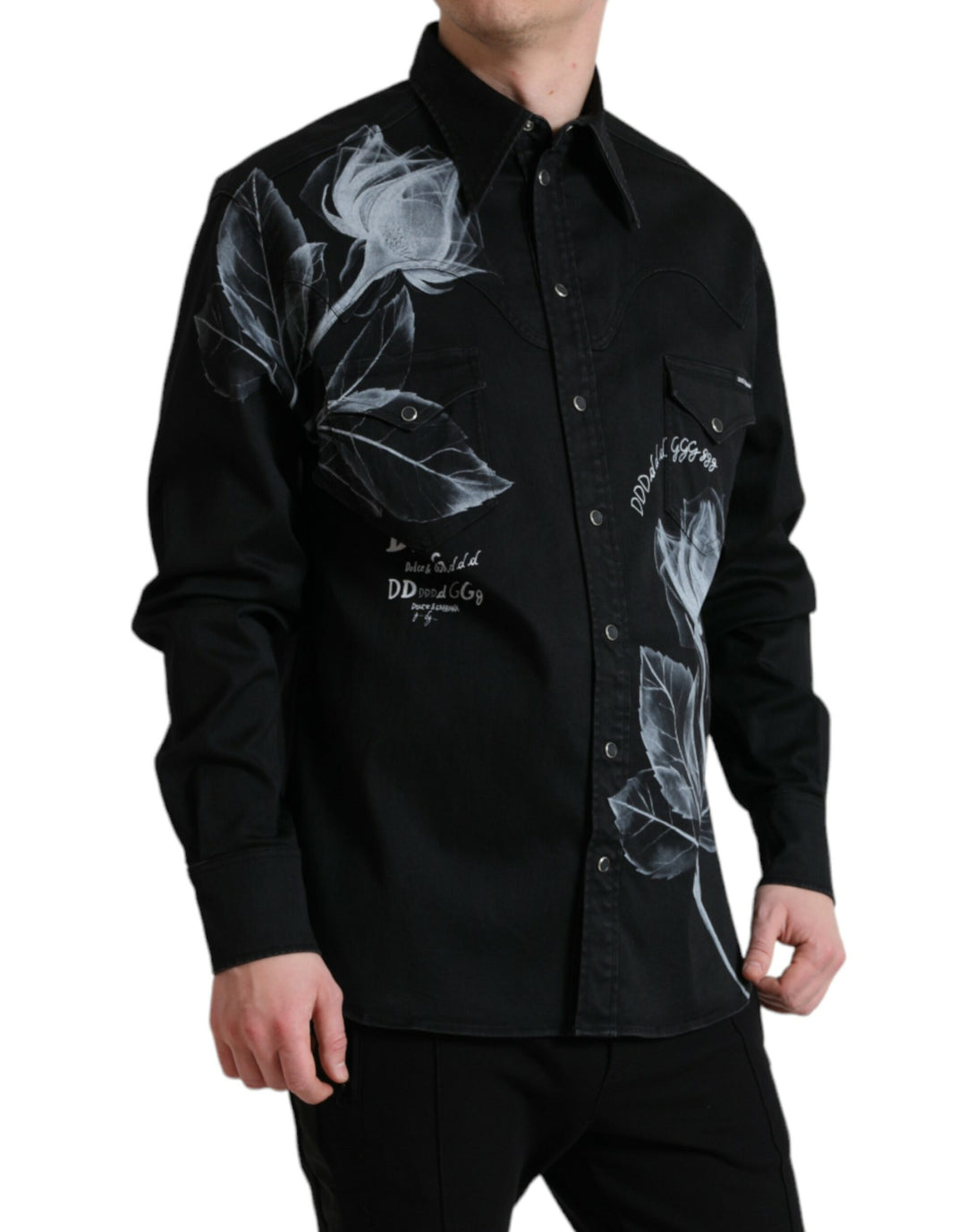 Elegant shirt with floral print