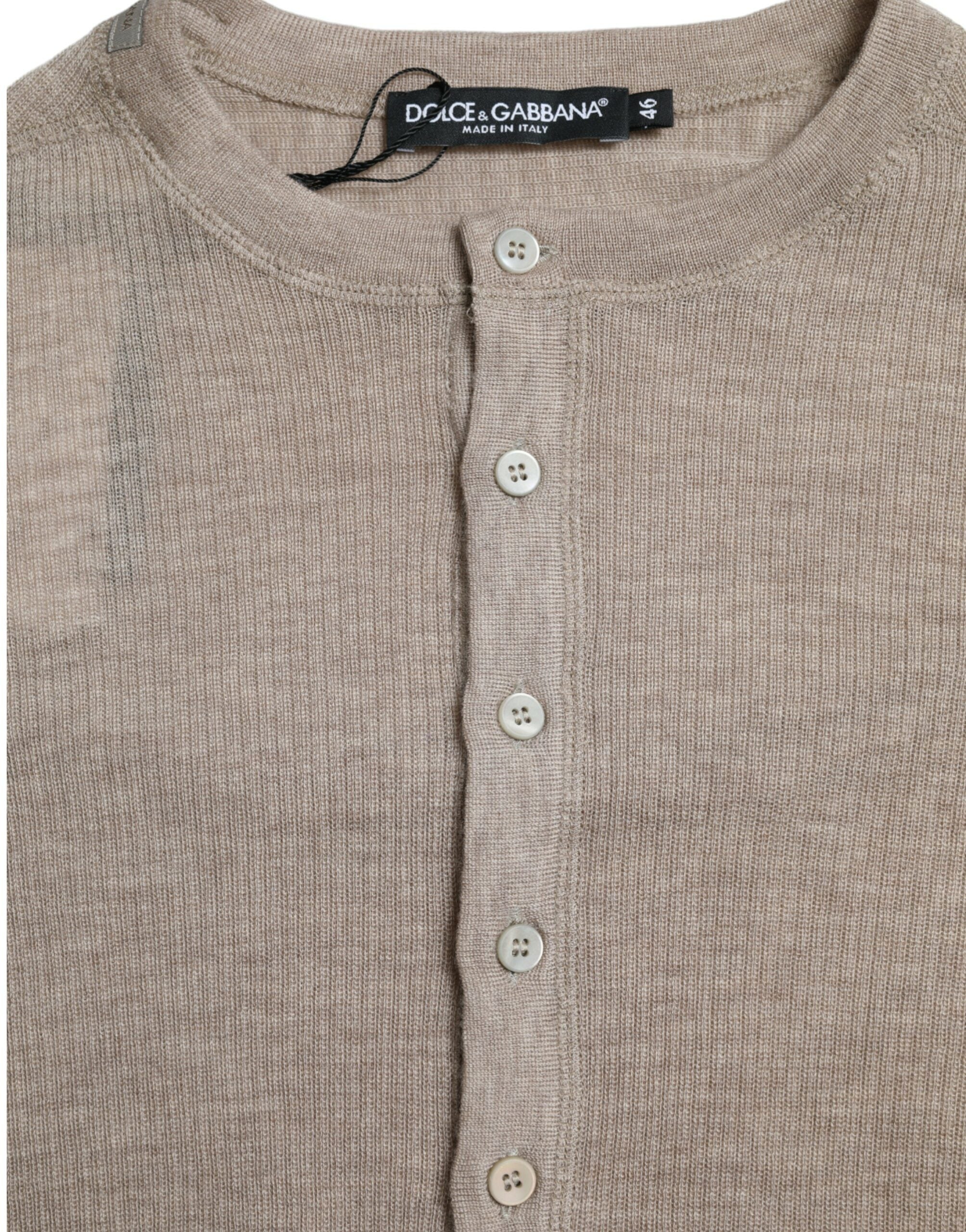 Elegant Henley cashmere sweater in beige