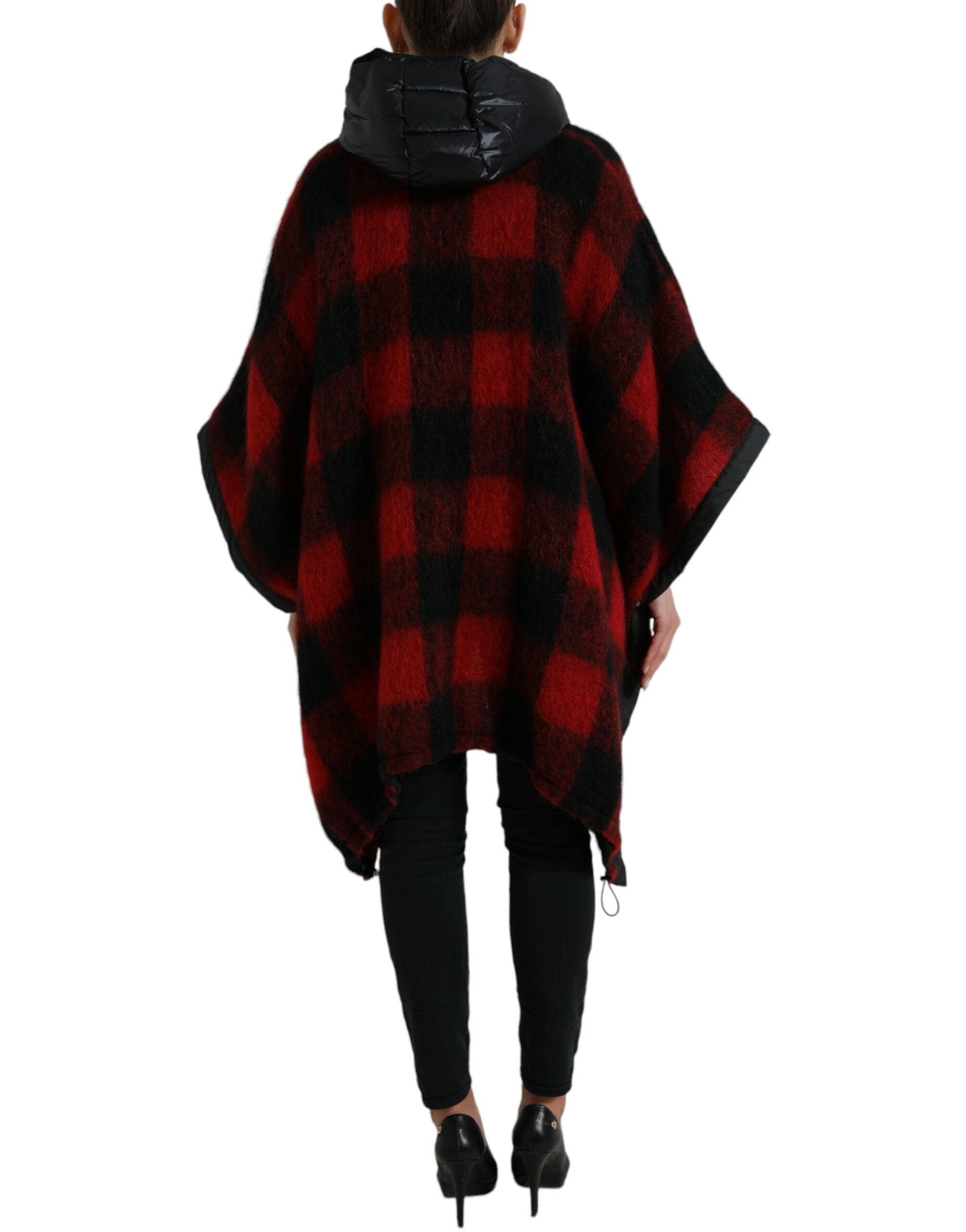 Elegant poncho jacket with buffalo check