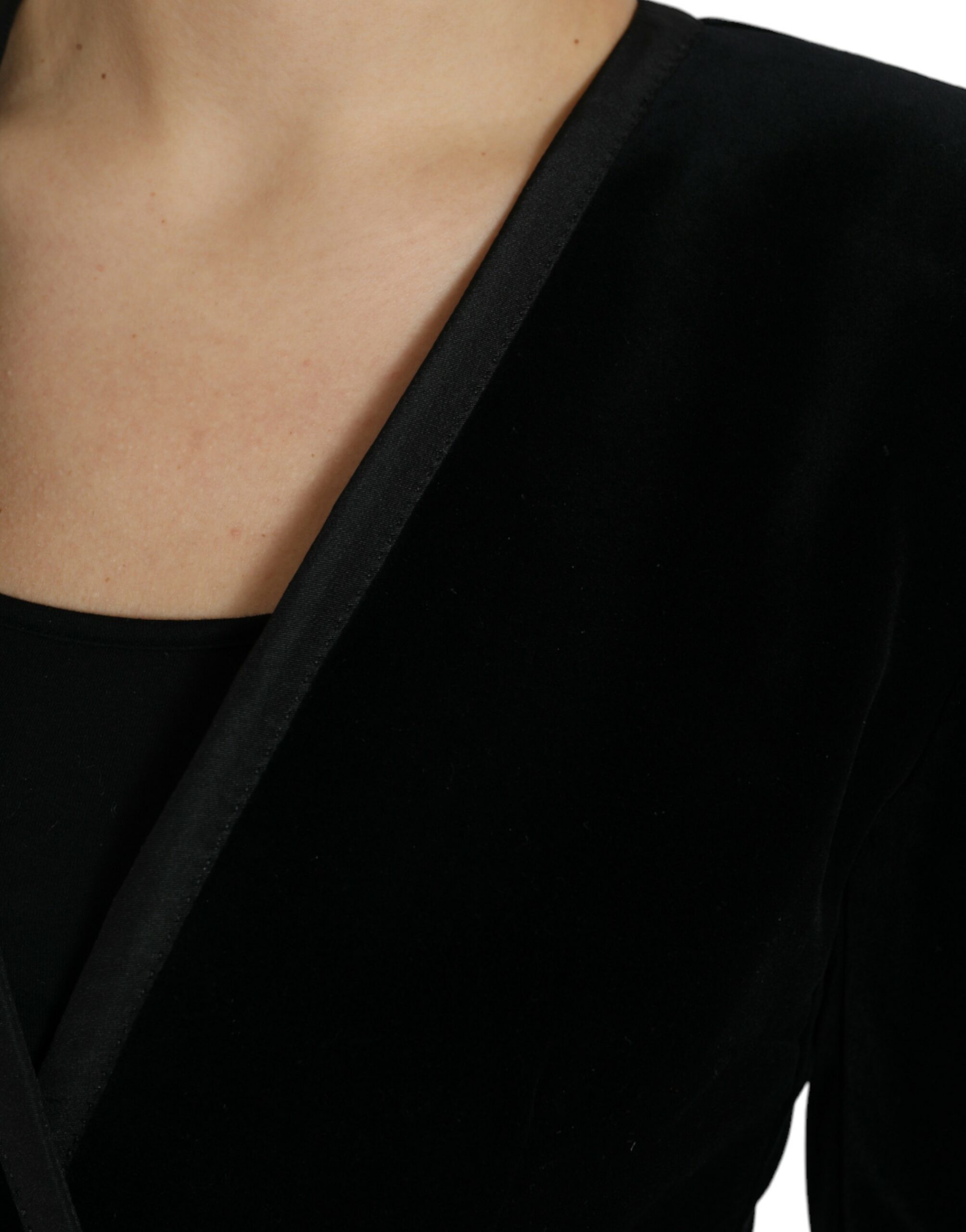 Elegant double-breasted blazer made of cotton and silk