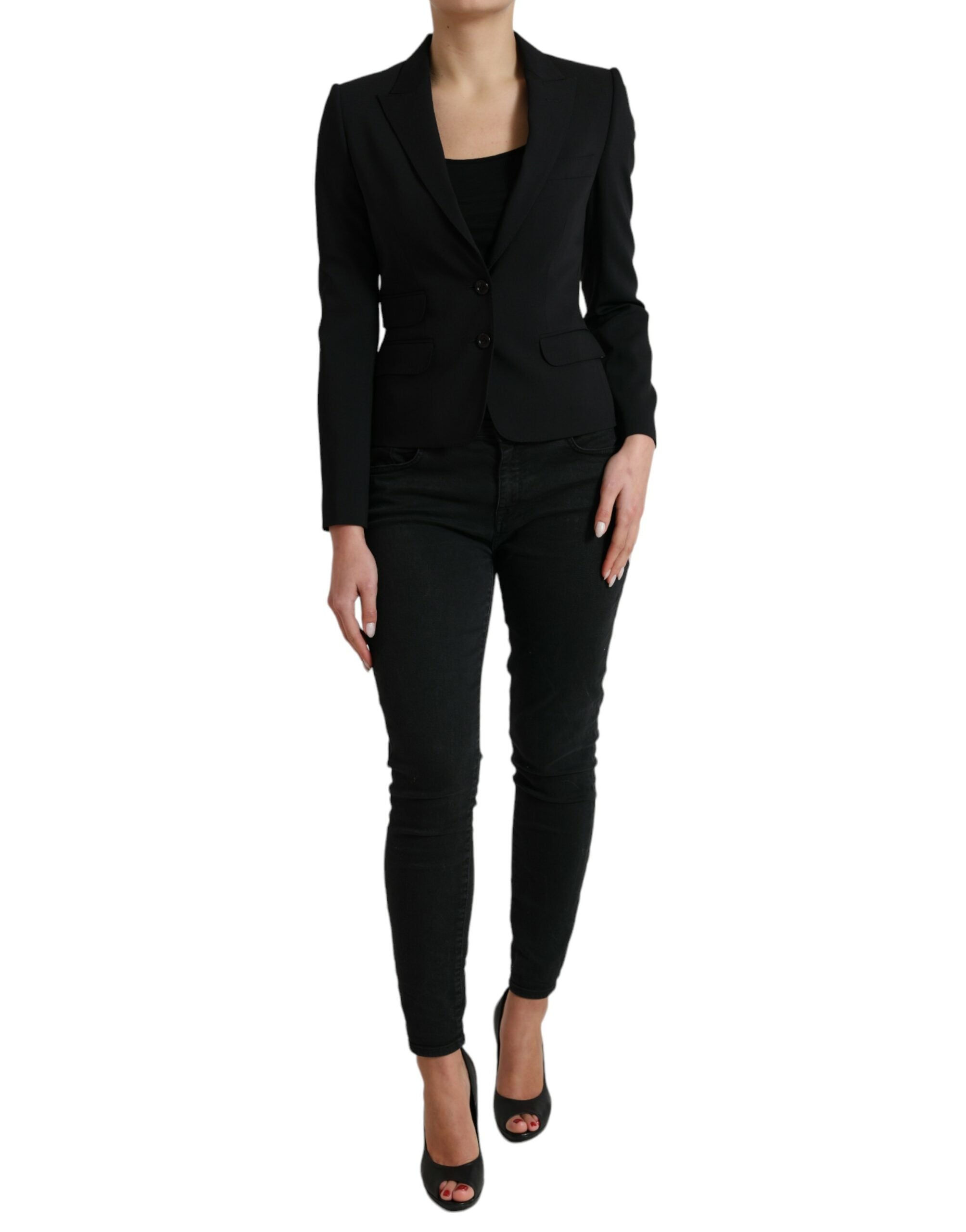 Chic blazer with peak lapels made of wool blend