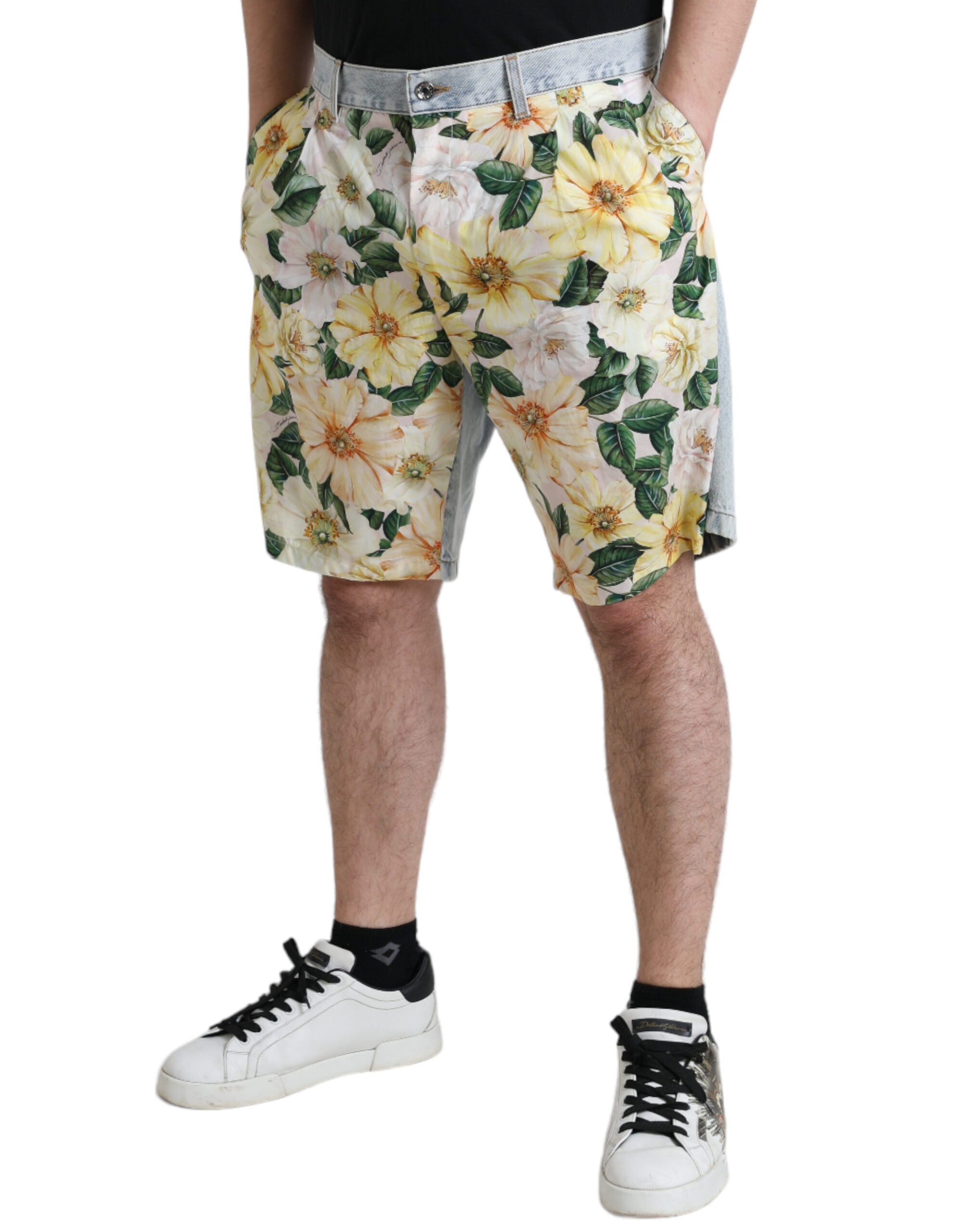 Cotton Bermuda shorts with floral pattern